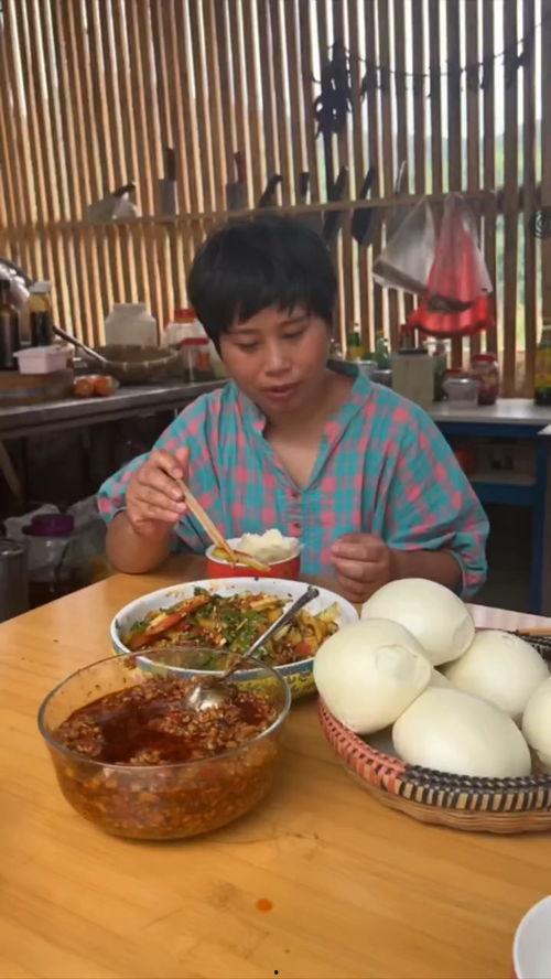 娱乐吃瓜酱舒适,舒适带你领略娱乐圈的欢乐与八卦  第2张